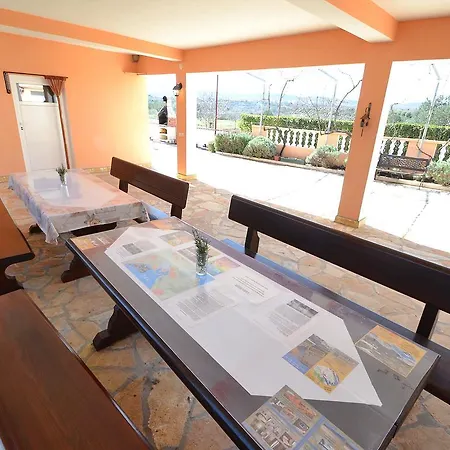Bakota.4 Apartment Pridraga
